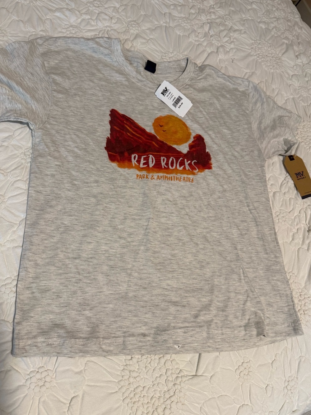 NWT Red Rocks Graphic Tee - Light Gray